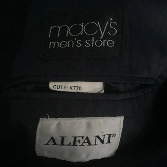 Alfani Macy’s men’s store coat - Picture 6 of 7